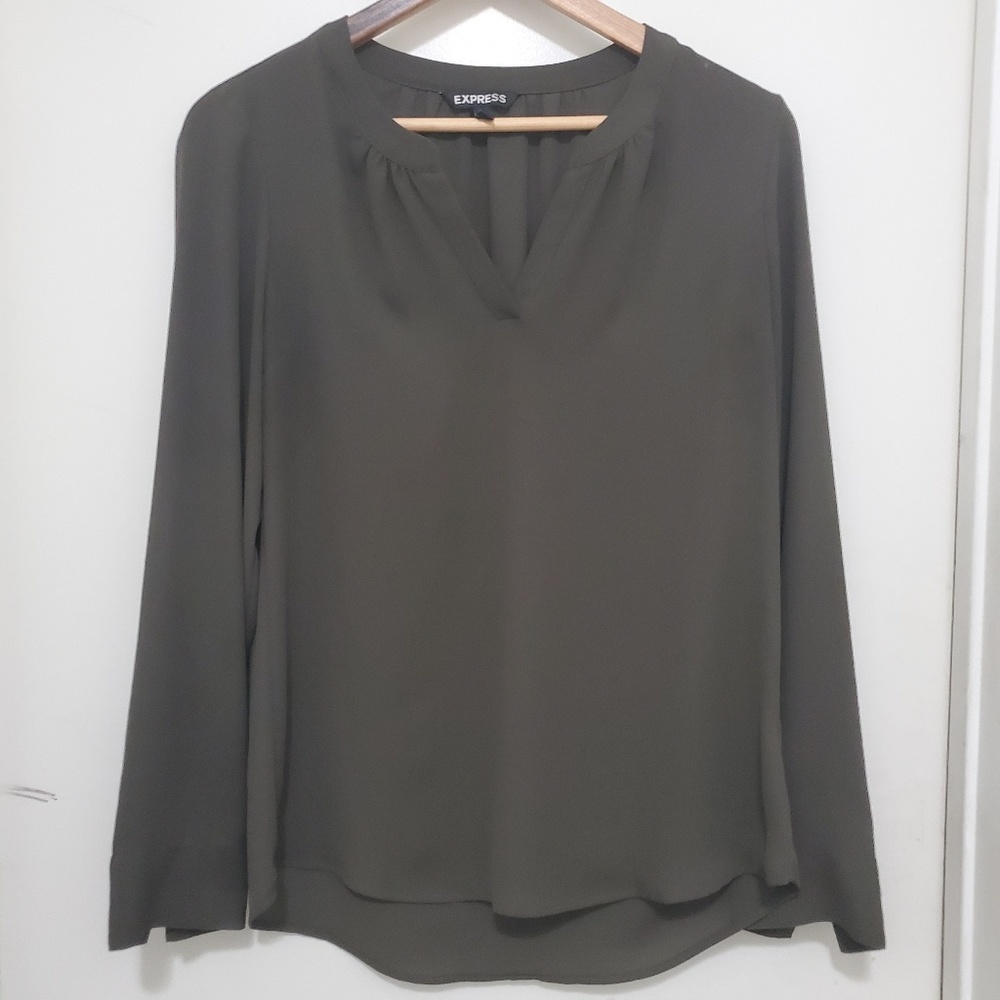 Express Top W Size Small